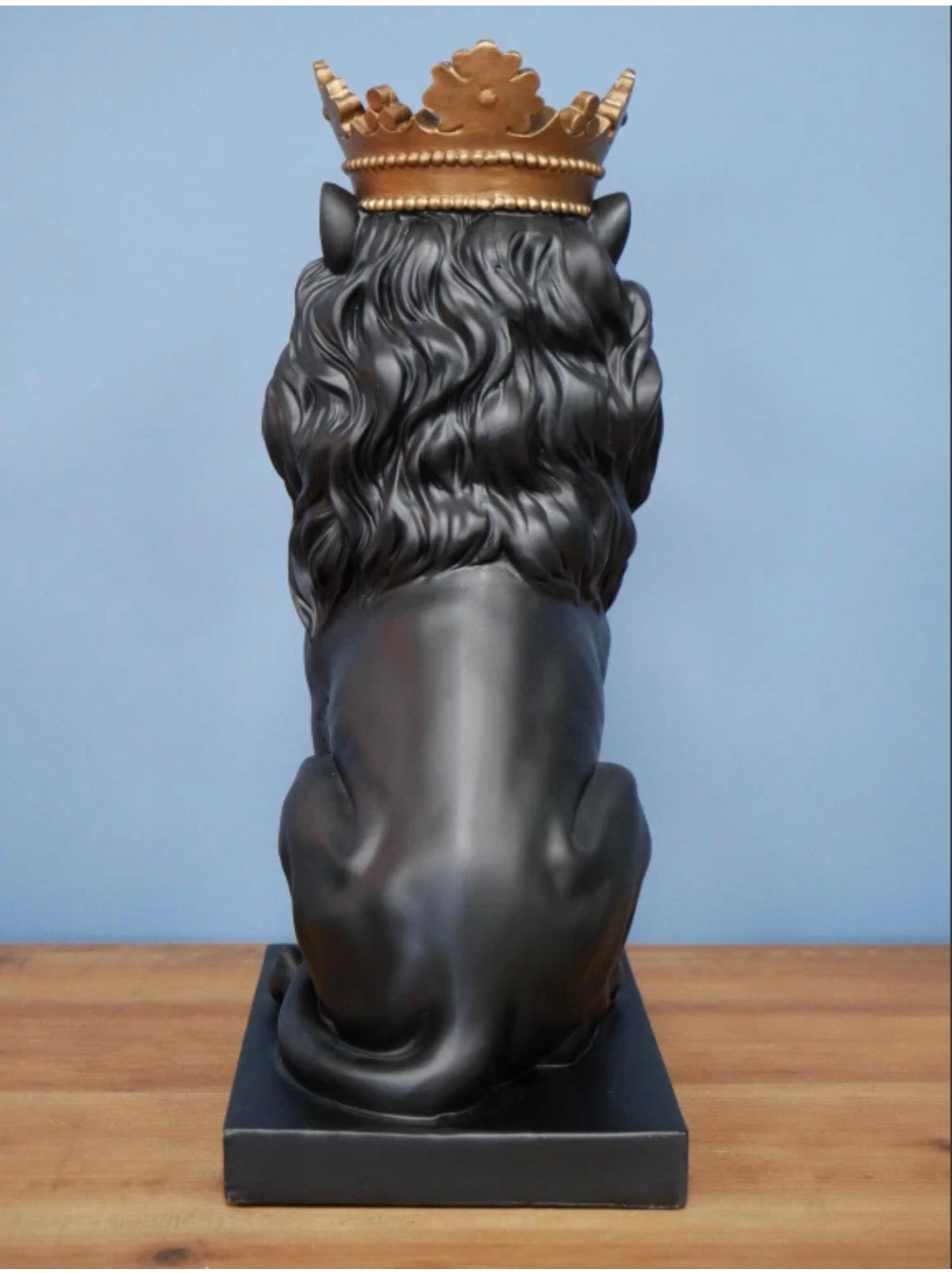 New Stunning Black Lion with Kings Crown, Black Lion Ornament with Crown
