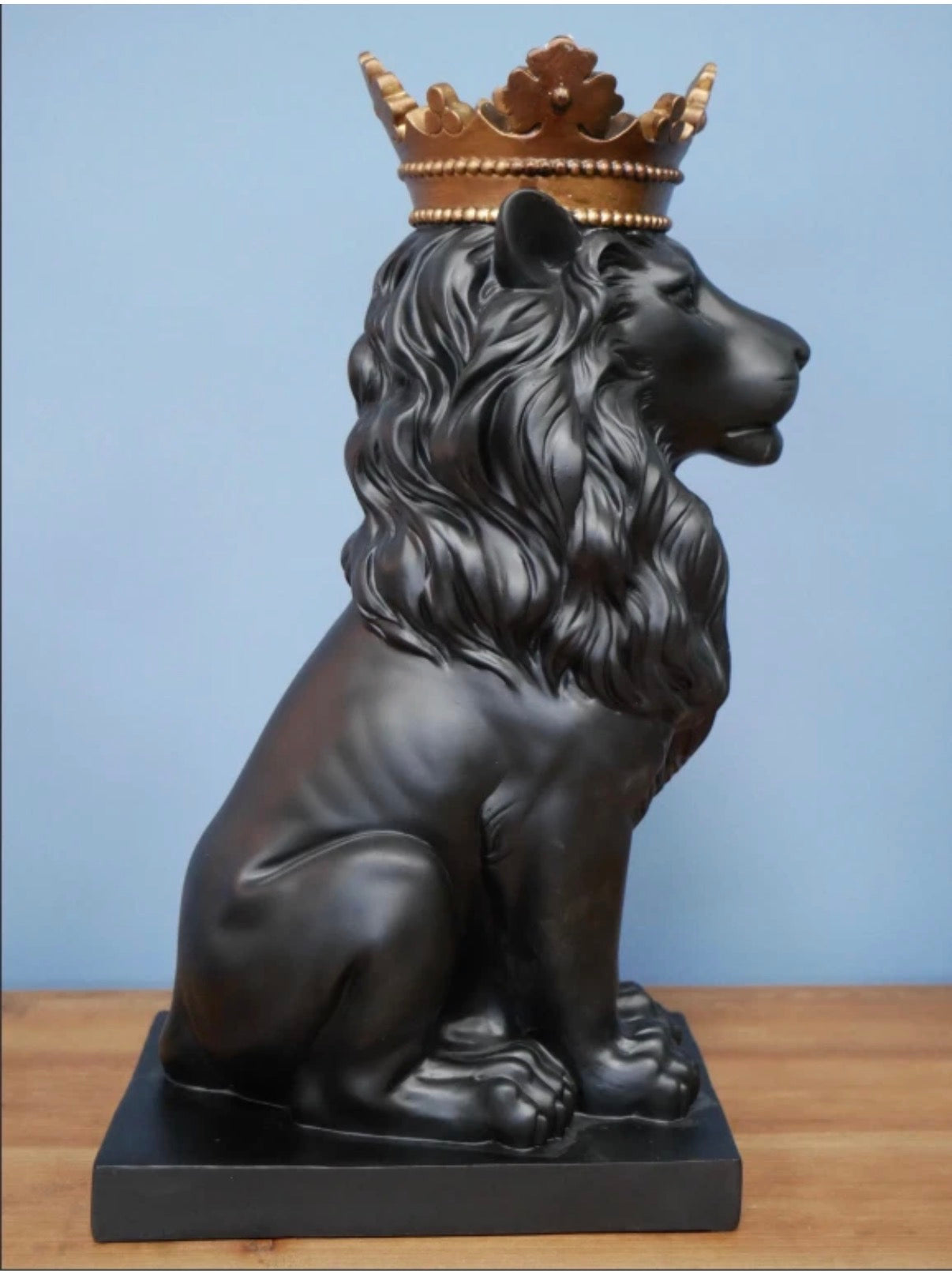 New Stunning Black Lion with Kings Crown, Black Lion Ornament with Crown